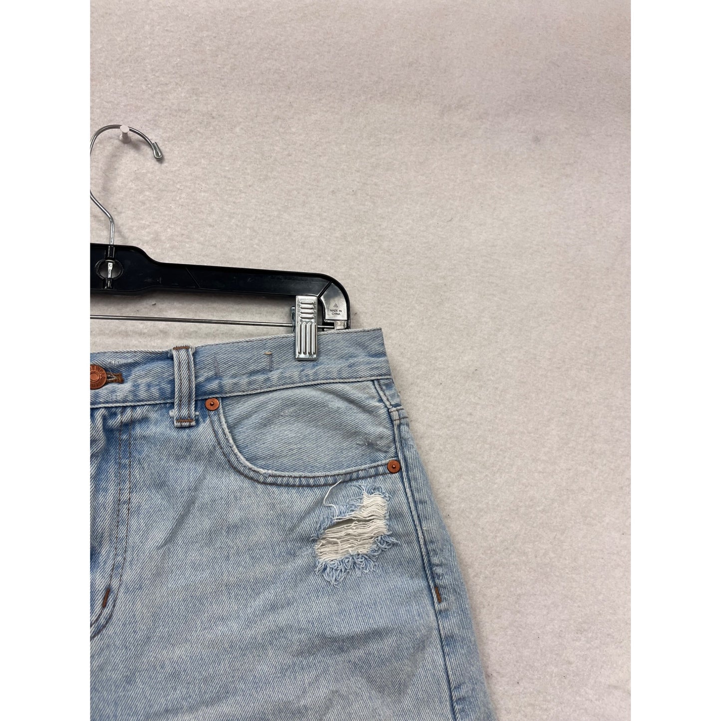 Madewell Relaxed Denim Shorts Size 28 Light Wash #333A