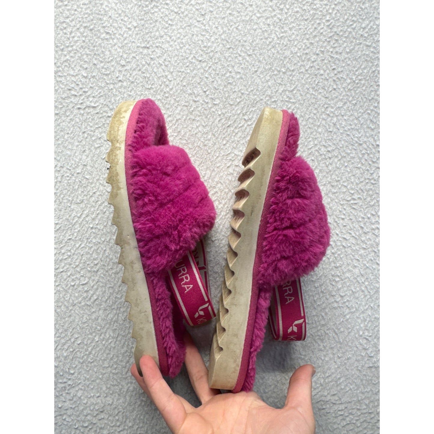Koolaburra By UGG Pink Fluffy Slippers With Elastic Strap & Platform Sole  #9794