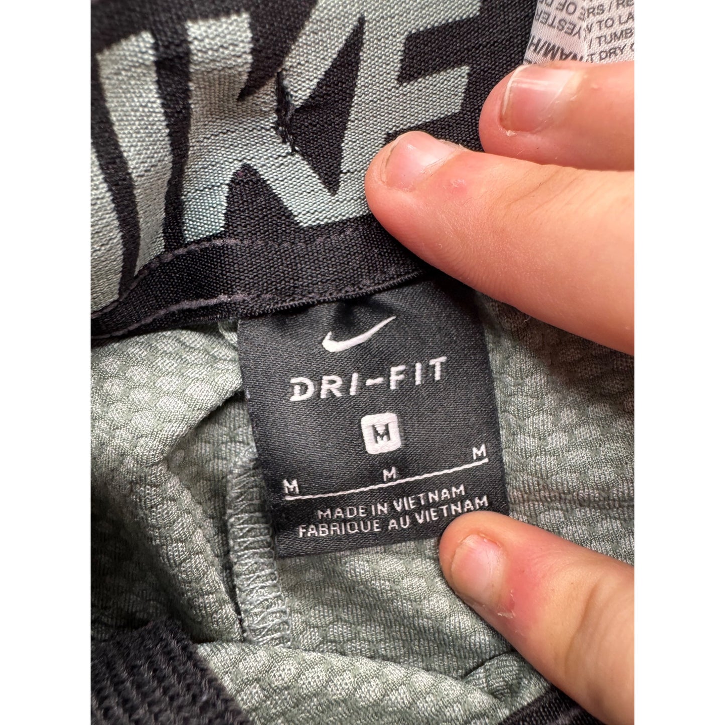 Nike Mens Dri-Fit Athletic Shorts M Light Gray Polyester Activewear #9528