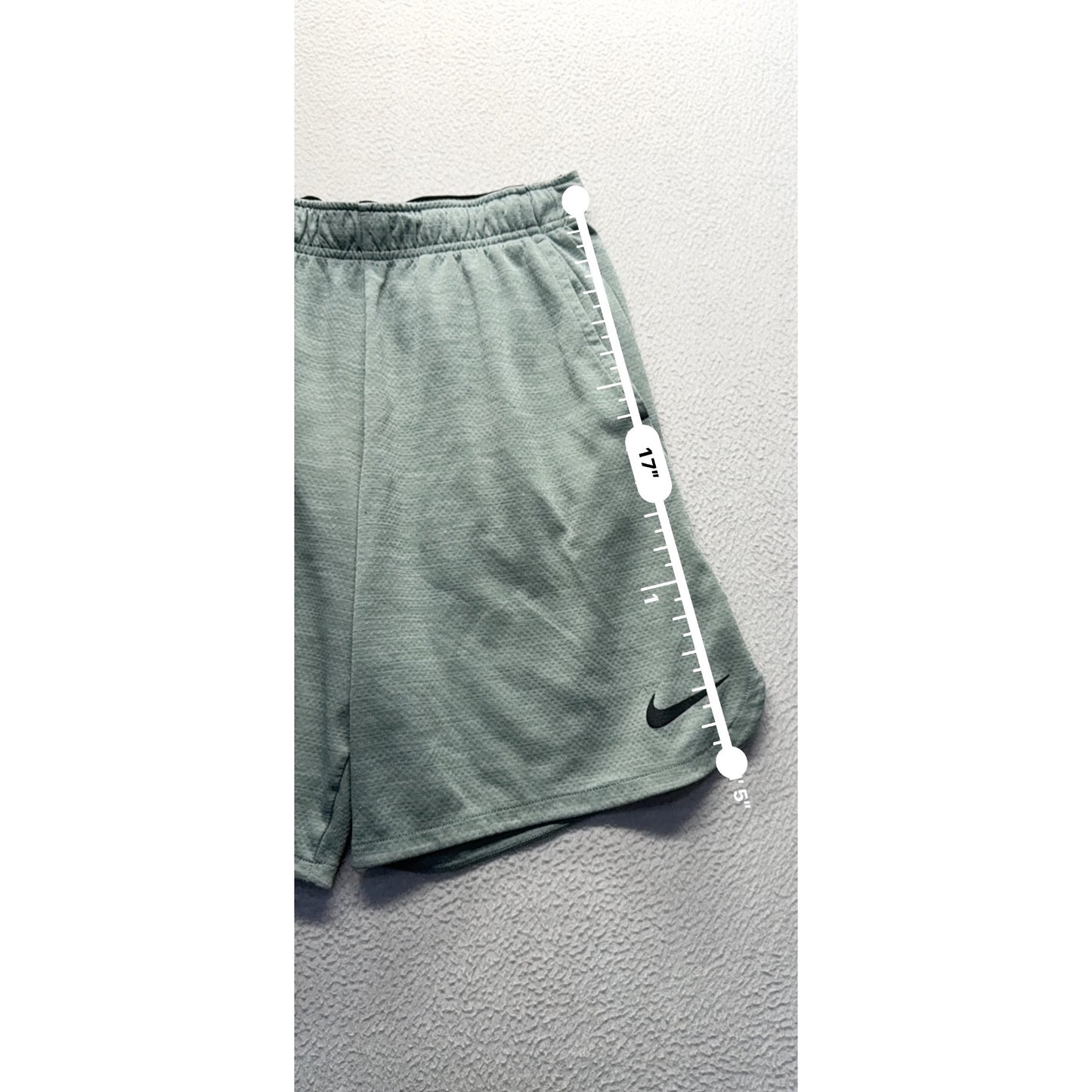 Nike Mens Dri-Fit Athletic Shorts M Light Gray Polyester Activewear #9528