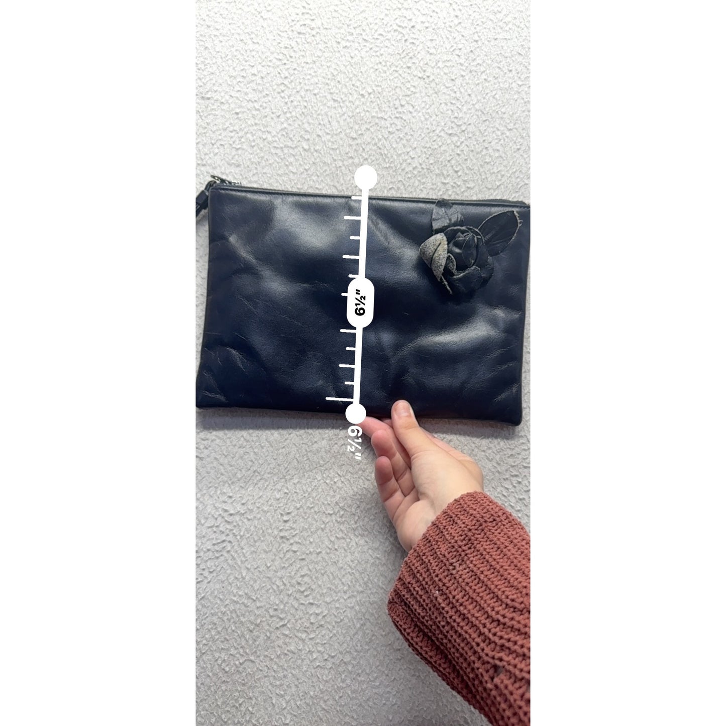 Black Leather Wristlet Clutch With Floral Detail & Zipper Closure #75B