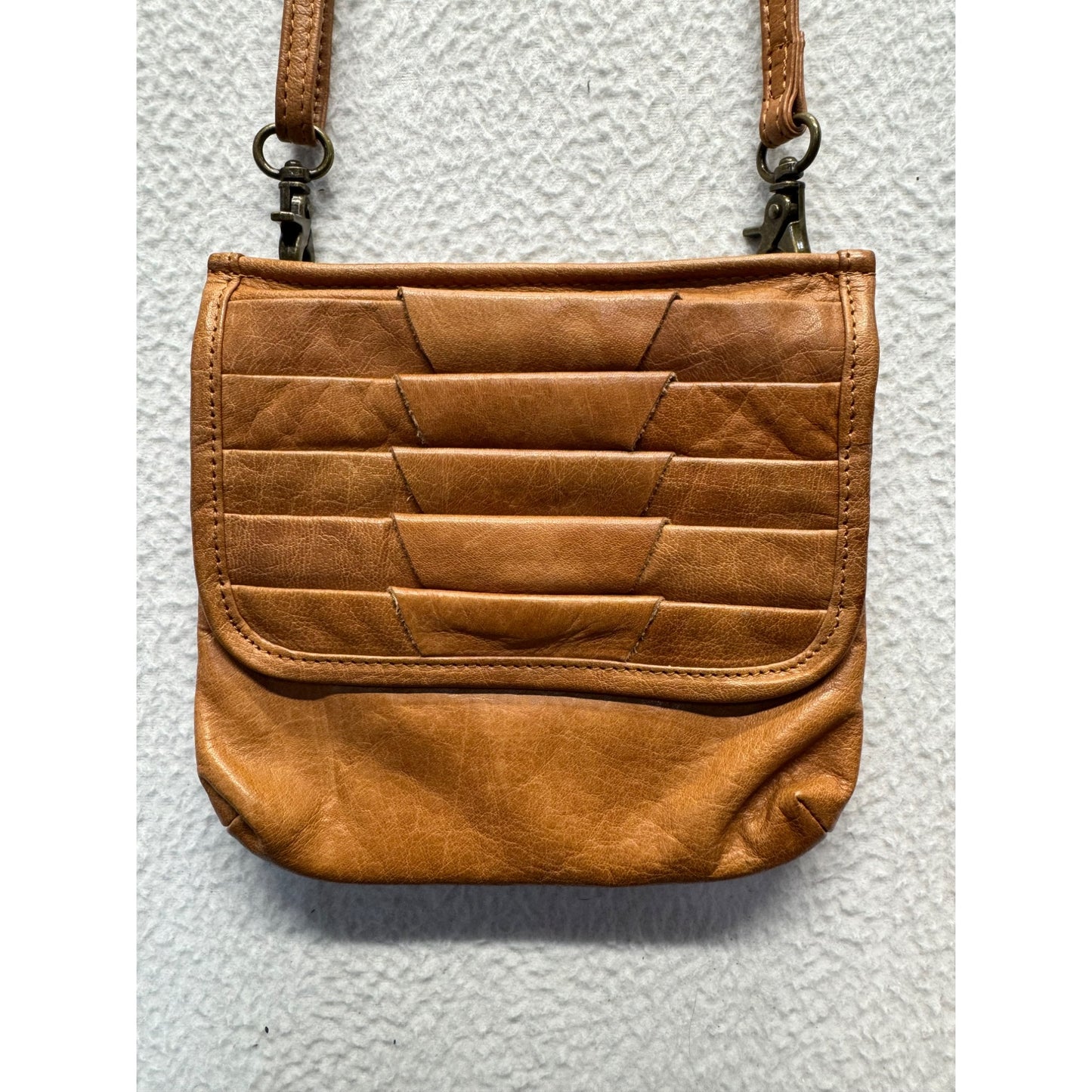 Day + Mood Leather Crossbody Bag #5615