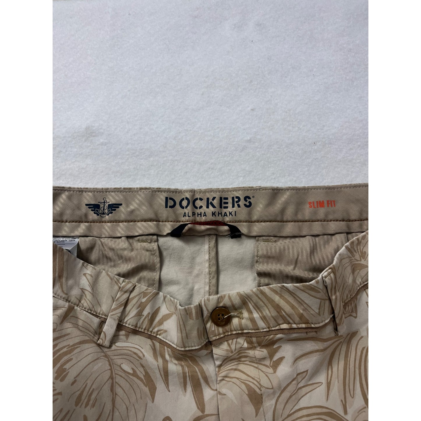 Men’s Dockers Slim Fit Alpha Khaki Printed Pants #2982