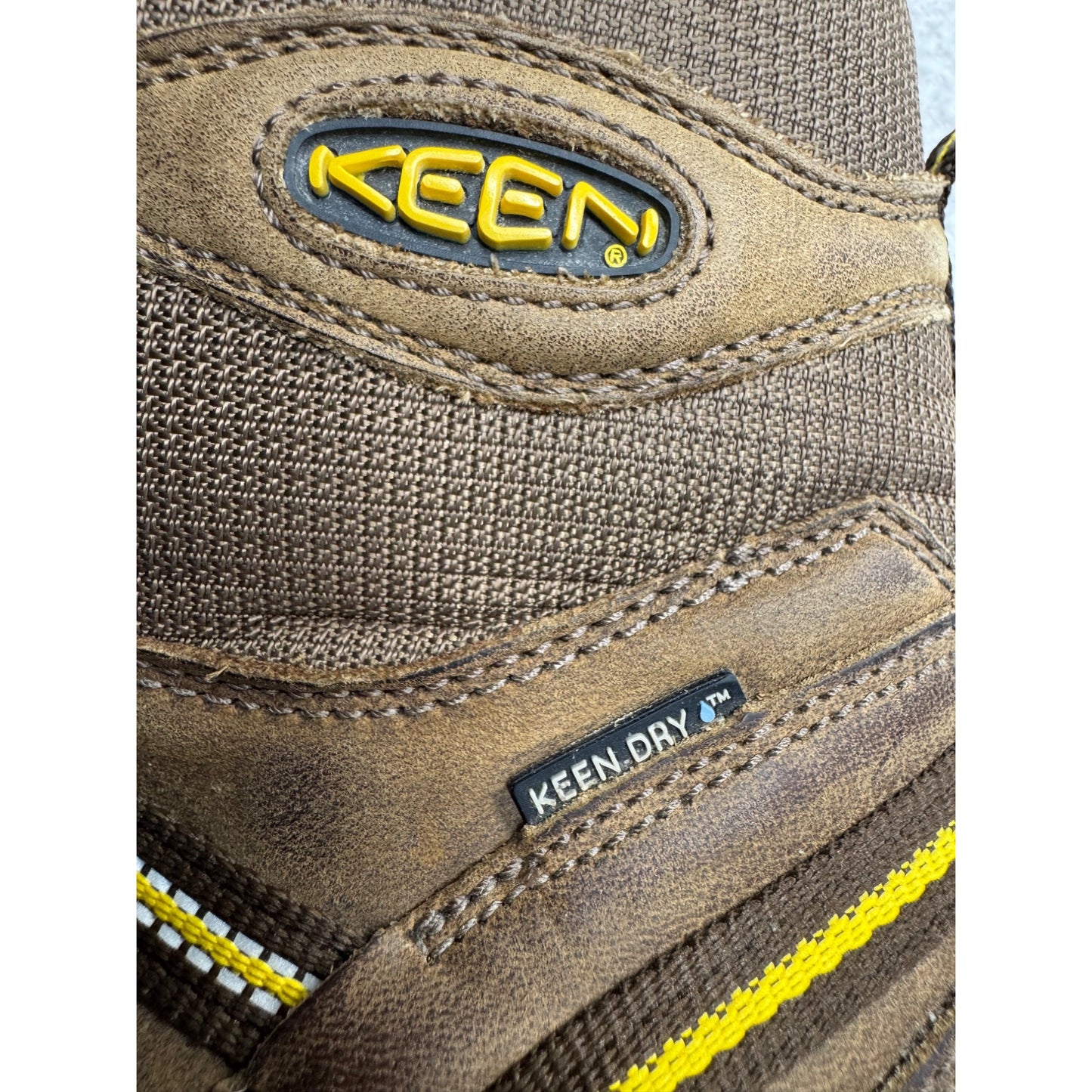 Keen Waterproof Brown Hiking Boots Size 10 Lace-Up Outdoor Shoes #143B