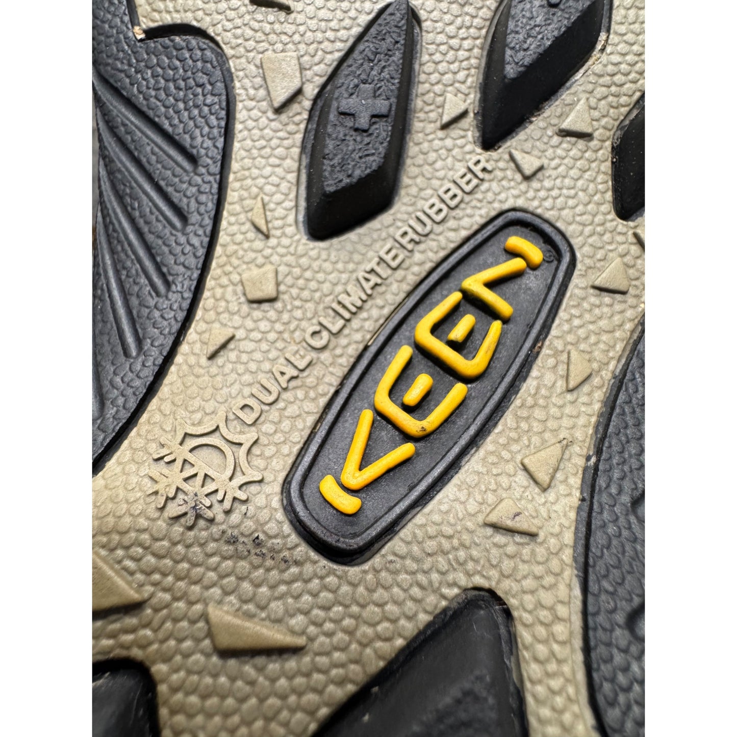 Keen Waterproof Brown Hiking Boots Size 10 Lace-Up Outdoor Shoes #143B