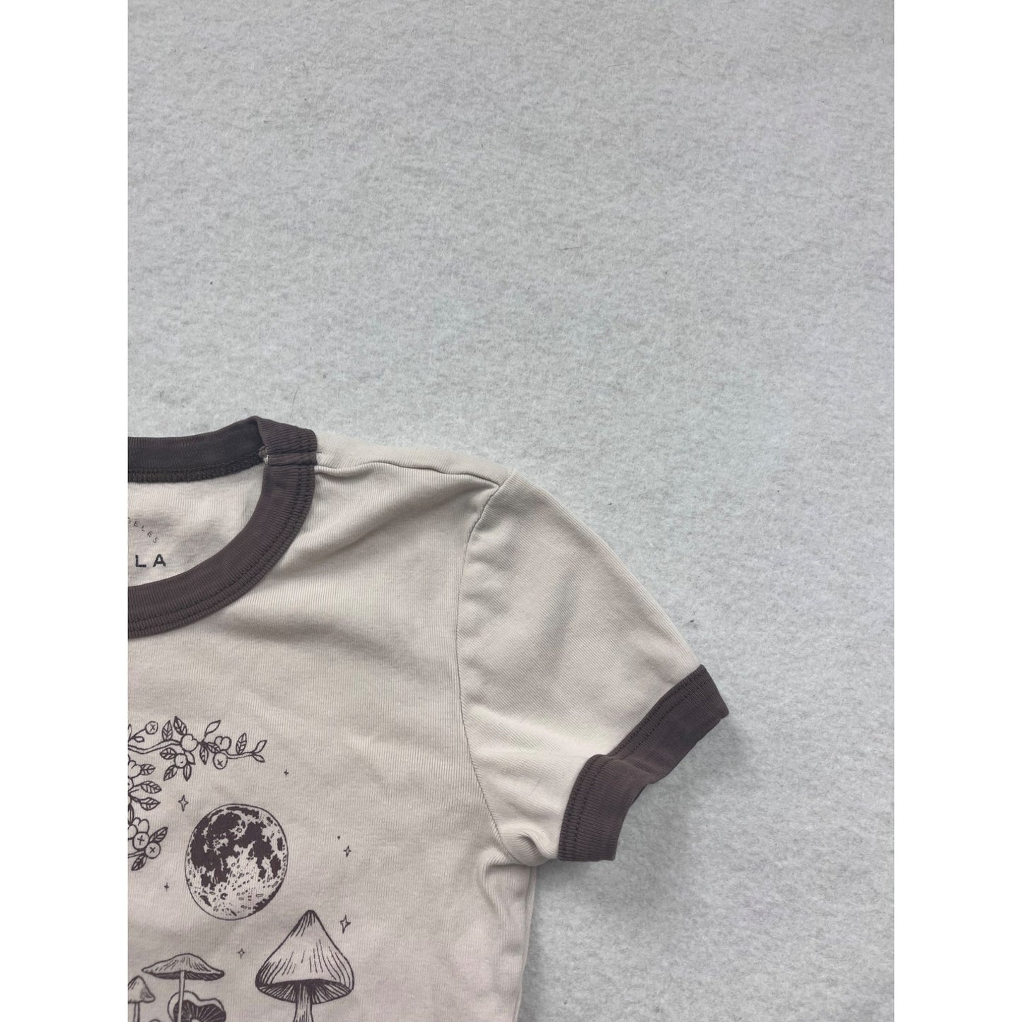 Womens XS PS/LA Beige & Brown Ringer Tee With Mushroom & Moon Graphic #6833