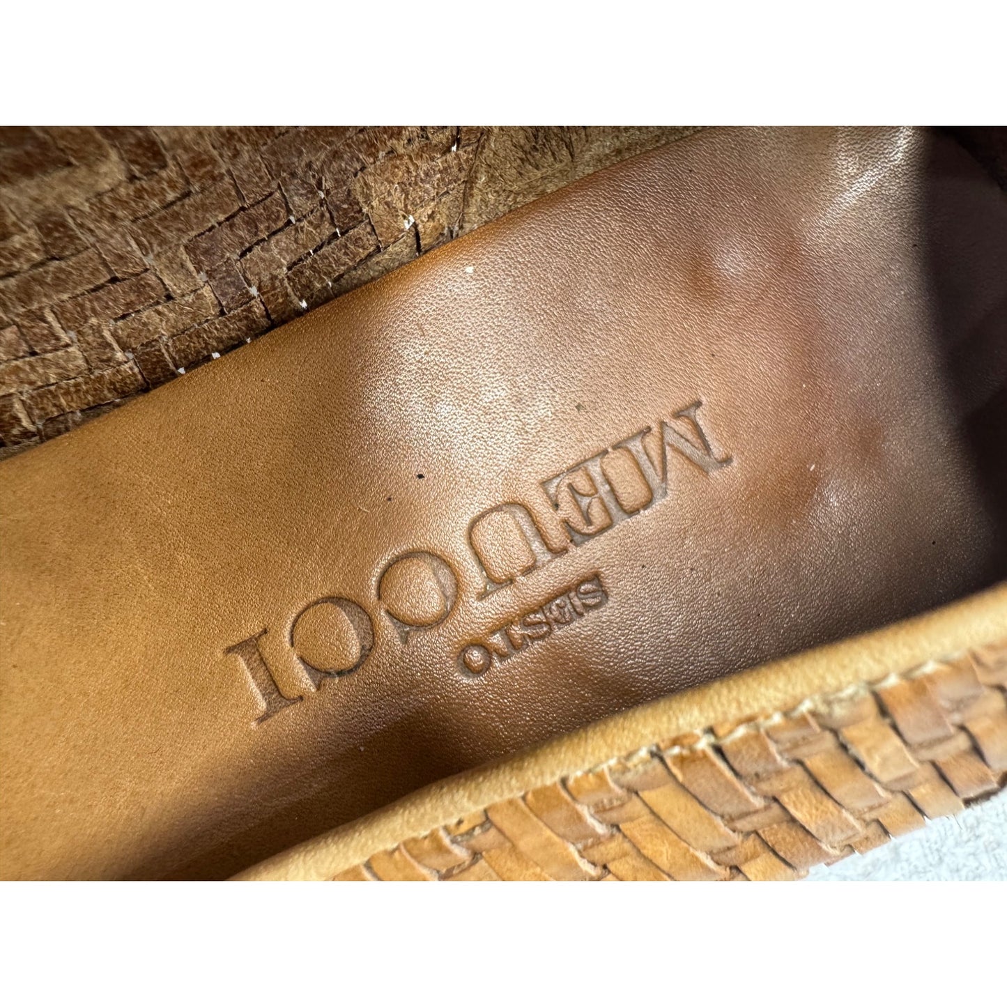 Meucci Woven Leather Loafers Made In Italy Size 8.5 M Tan Square Toe #9373