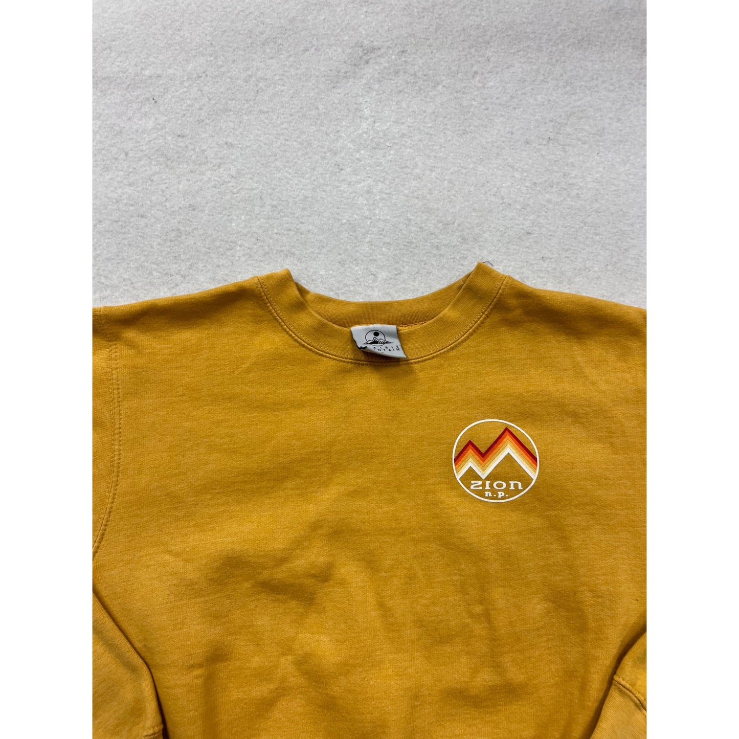 Zion National Park Sweatshirt By Prairie Mountain Small Mustard Yellow #142A