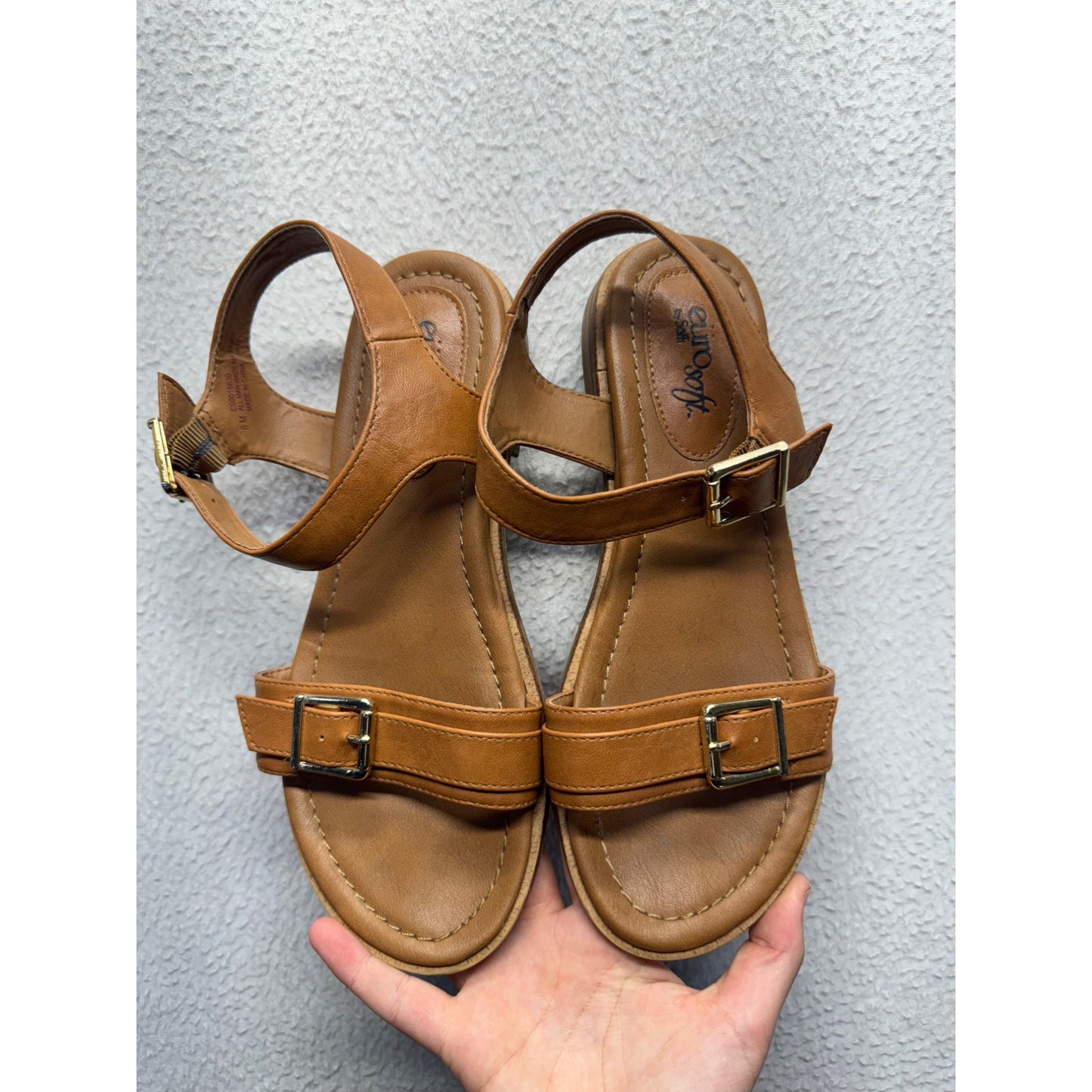 Eurosoft Tan Leather Sandals With Buckle Straps & Floral Outsole Size 10M #9246