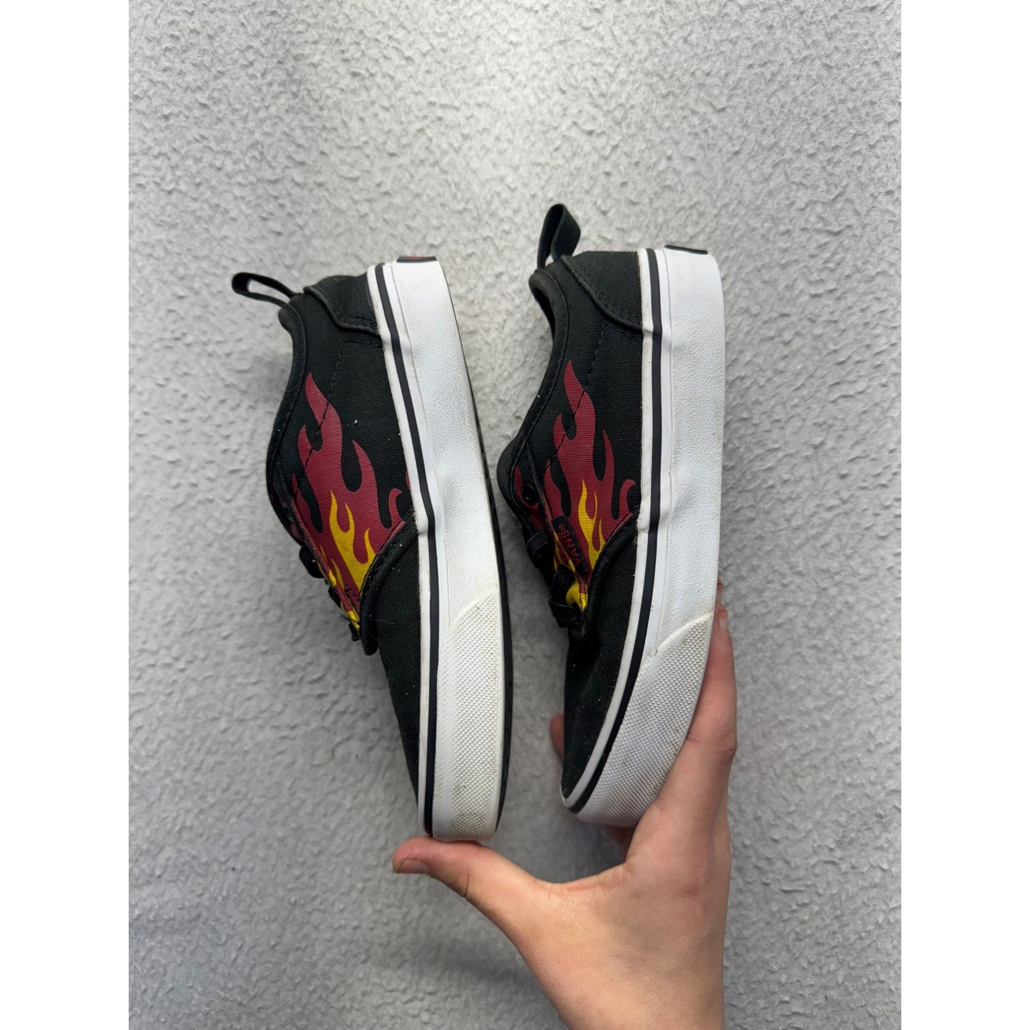 Vans Kids Black & Flame Slip-On Sneakers Youth Size 10 Canvas Casual Shoes #9517